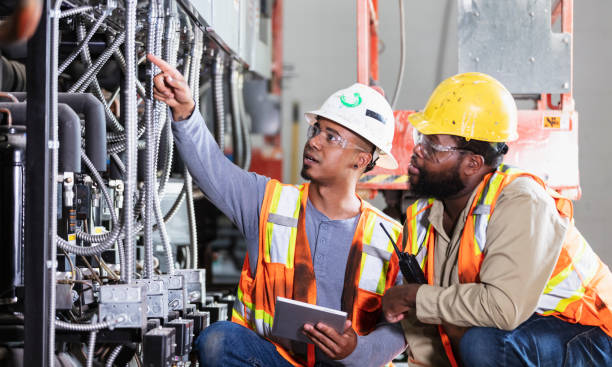 Best 24-Hour Electrician  in Balcones Heights, TX