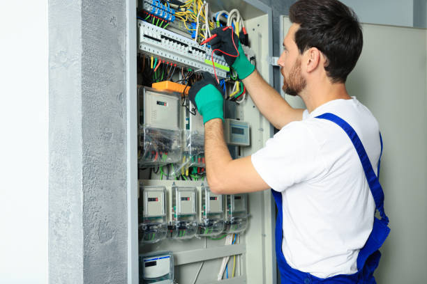 Best Affordable Emergency Electrician  in Balcones Heights, TX